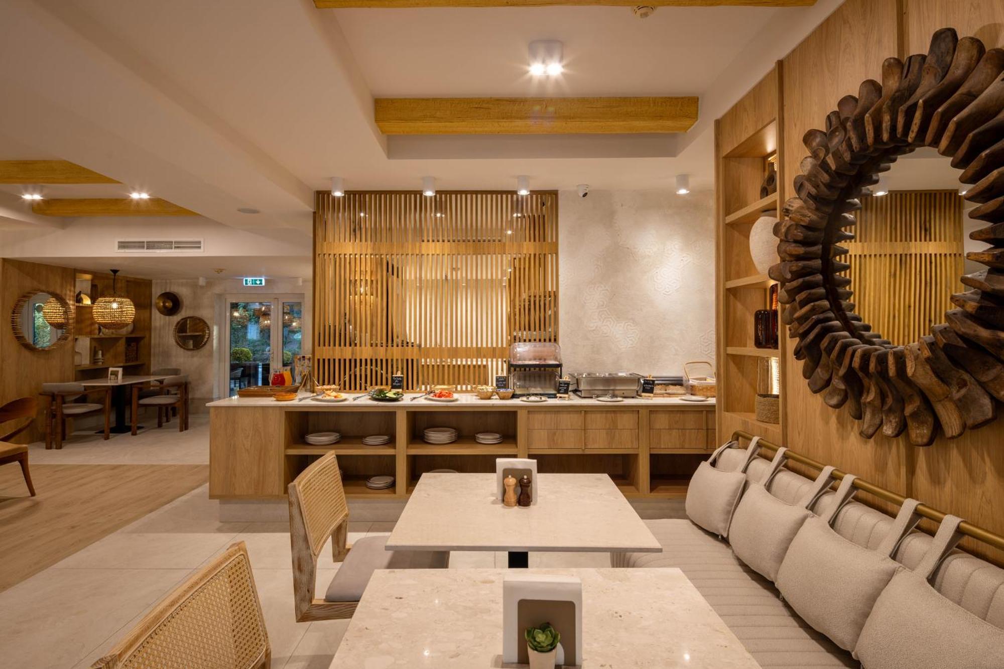 Hotel Serenity Timisoara Ngoại thất bức ảnh